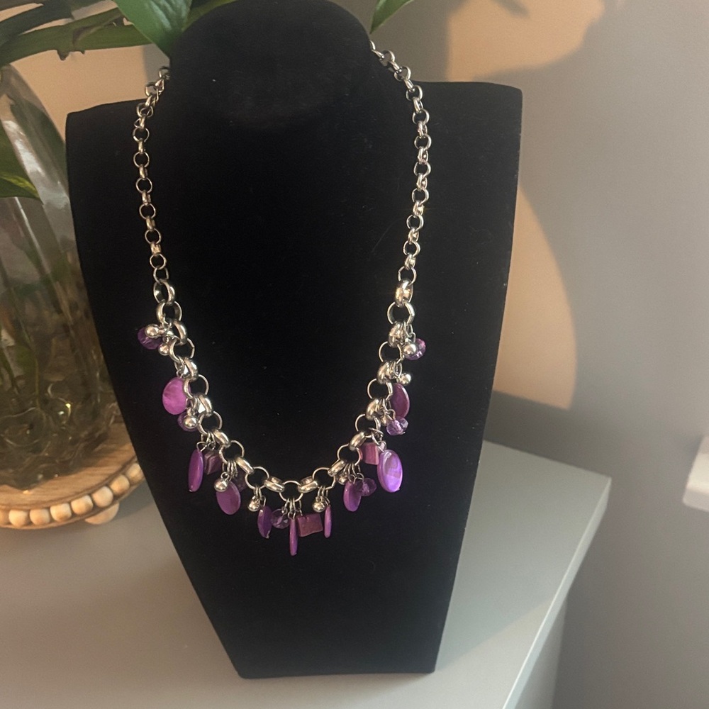 Elegant Purple and Silver Necklace